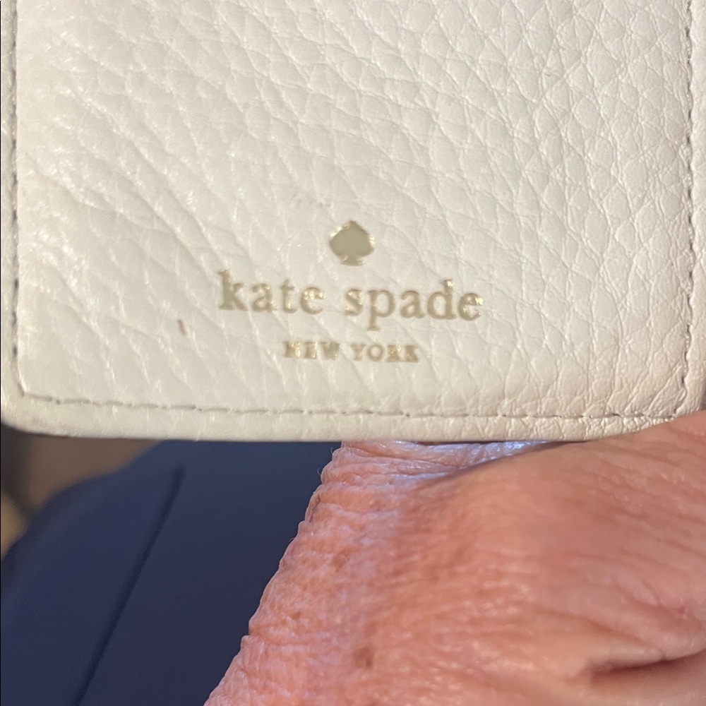 Kate Spade Pink Wallet - Picture 5 of 6